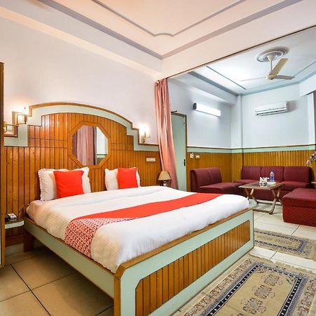 Oyo 46616 Hotel Abhinandan Jind Esterno foto