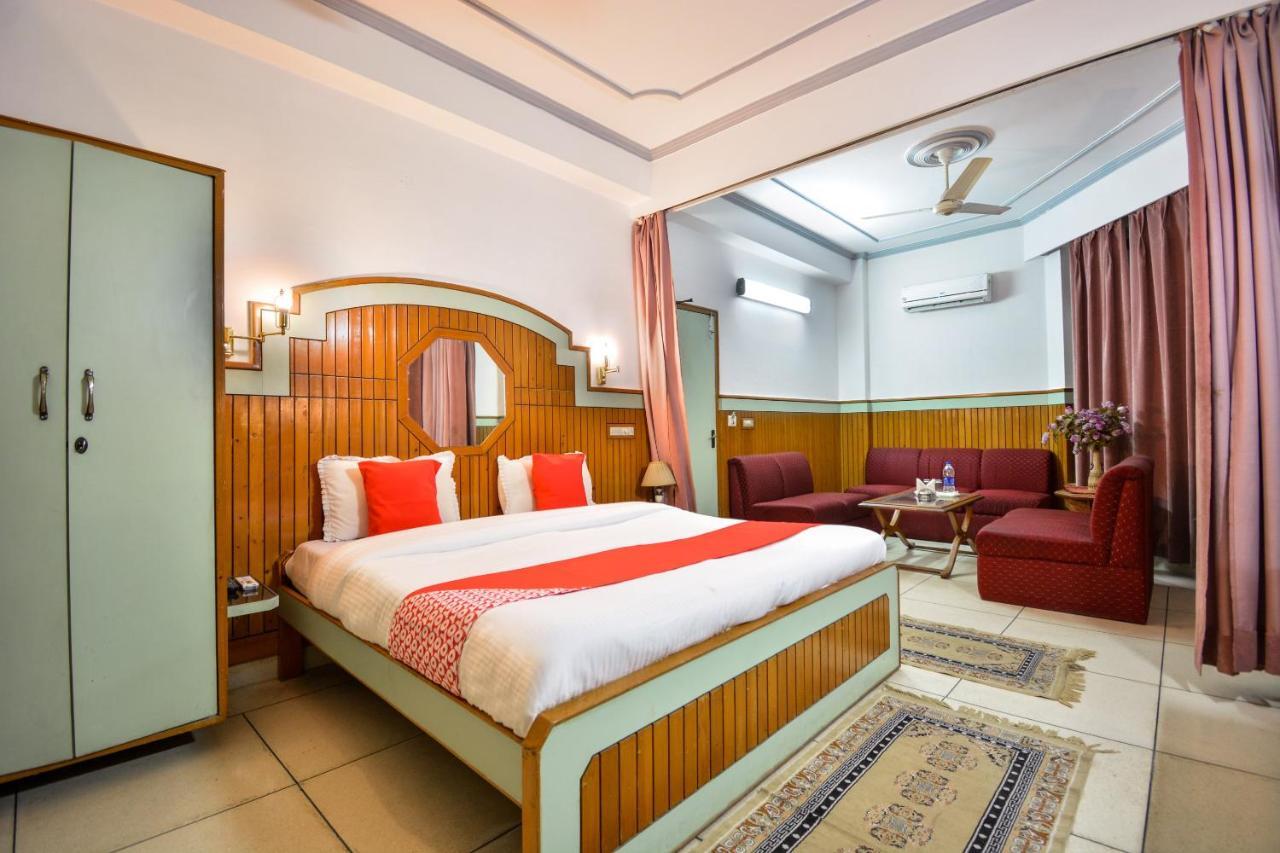 Oyo 46616 Hotel Abhinandan Jind Esterno foto