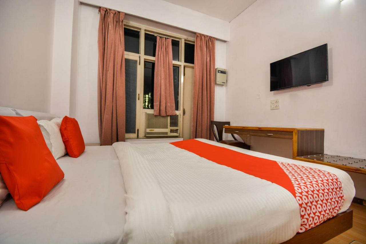 Oyo 46616 Hotel Abhinandan Jind Esterno foto