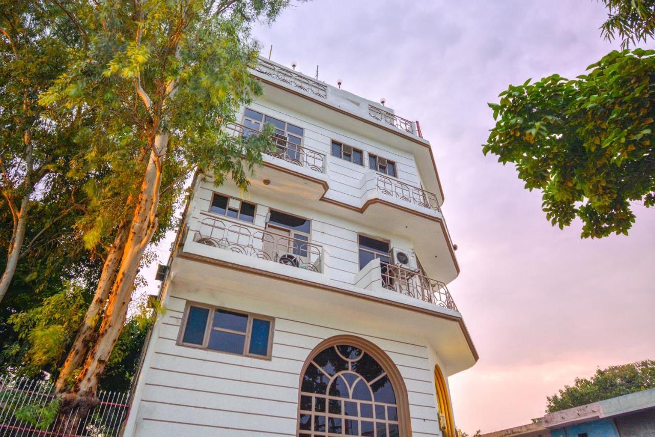 Oyo 46616 Hotel Abhinandan Jind Esterno foto